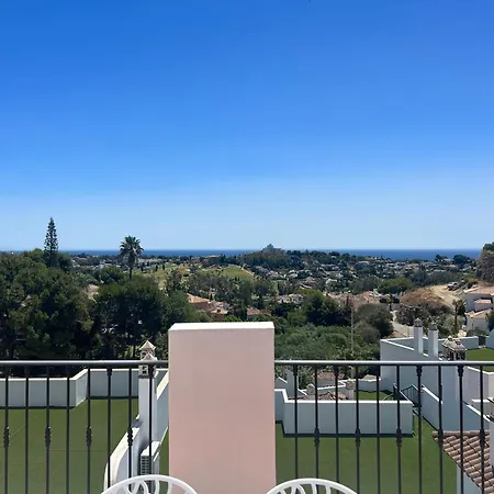 公寓 Luxury Sea View Penthouse 埃斯特波纳